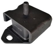 SOPORTE IZQUIERDO MOTOR NPR M/91-96.