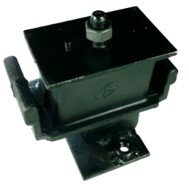 SOPORTE DERECHO MOTOR NPR M/2000.